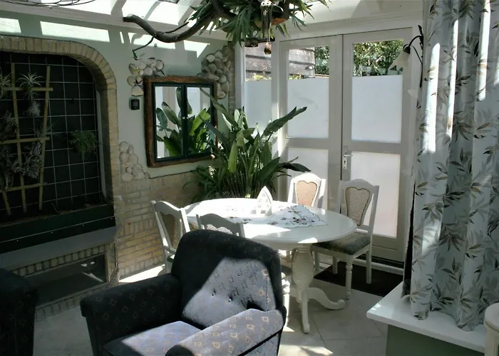 Semesterbostad The Butterfly Luxe Met Private Parking