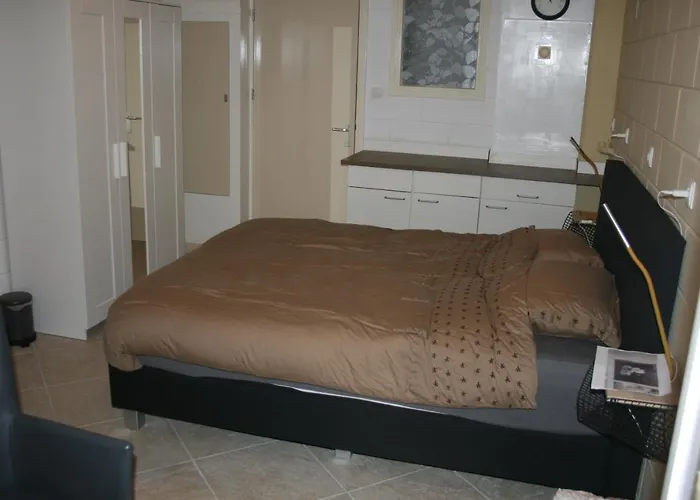 Casa de Férias The Butterfly Luxe Met Private Parking