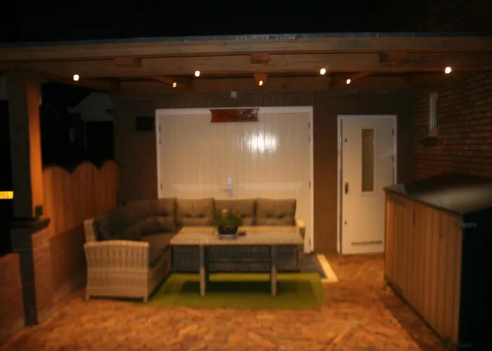 Casa de Férias The Butterfly Luxe Met Private Parking